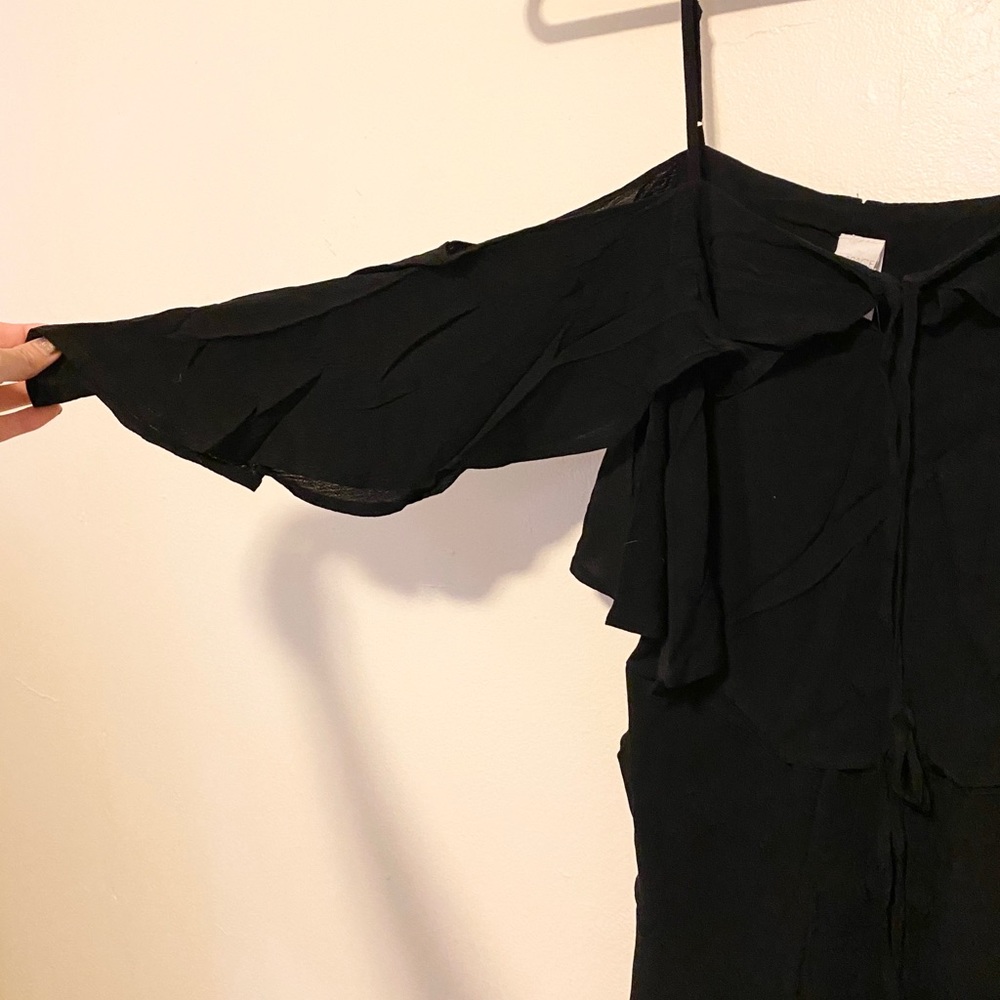 L*space black RUFFLE TRIM WOVEN ROMPER - Picture 8 of 9